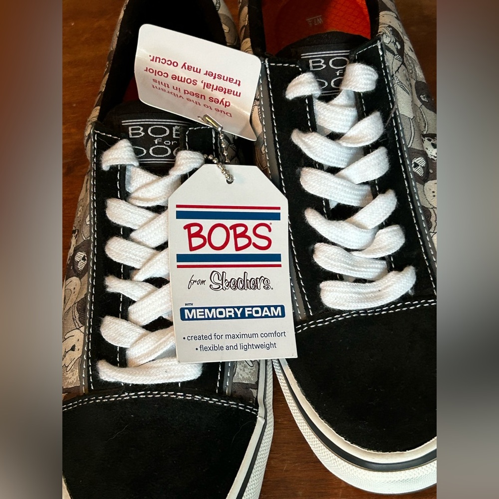 NWT Bob’s memory foam sneakers size 7.5